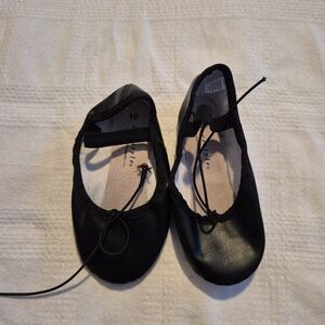 Freestyle girls size 10 Toddler black ballet shoes VGUC